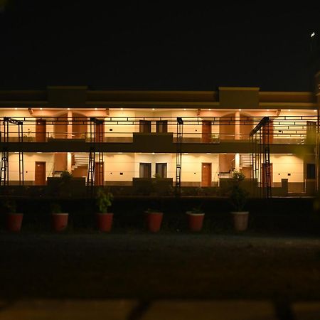 Krishnam Resort Jabalpur Exteriér fotografie
